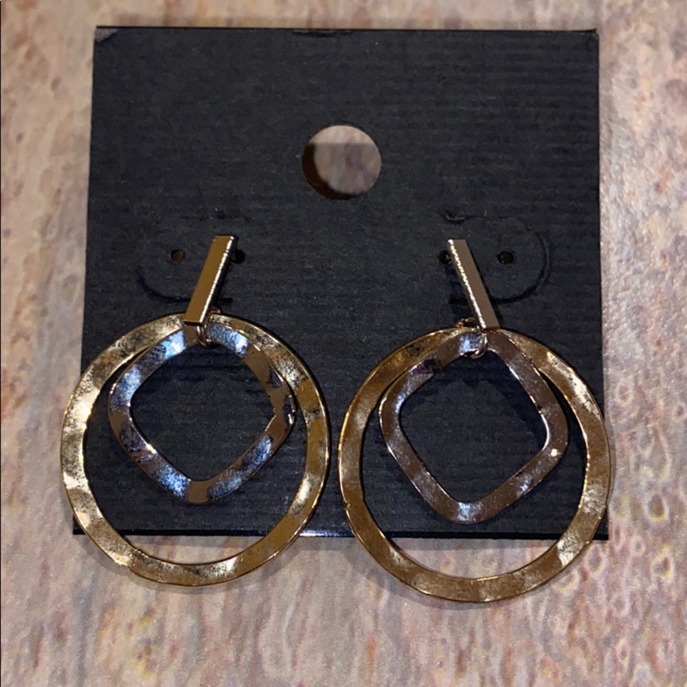NEW Two Tone Earrings